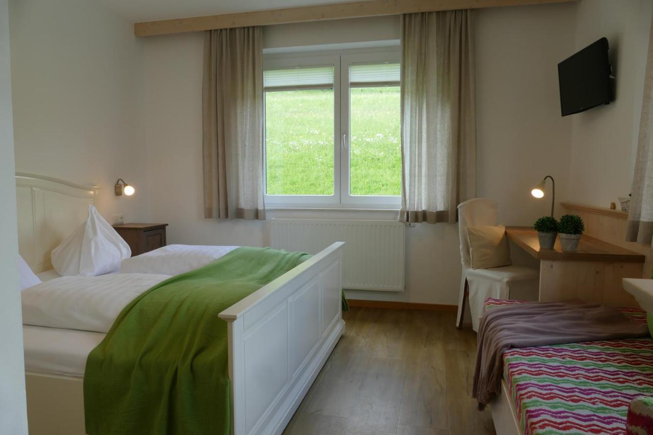 Oberwoelz Stadt Pension Geissler-Reicher מראה חיצוני תמונה